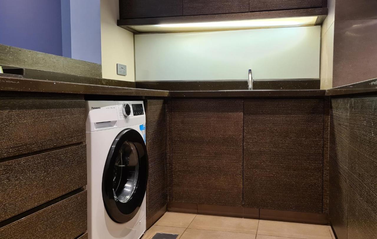 Four Points By Sheraton Al Ain Exterior foto A laundry room